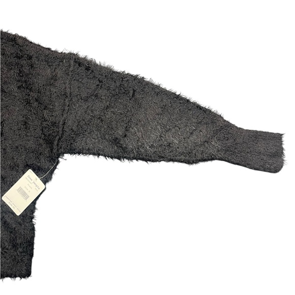 Free People Icing V Pullover Shag Black Oversized Slouchy Sweater Top Size M NEW - Picture 8 of 15